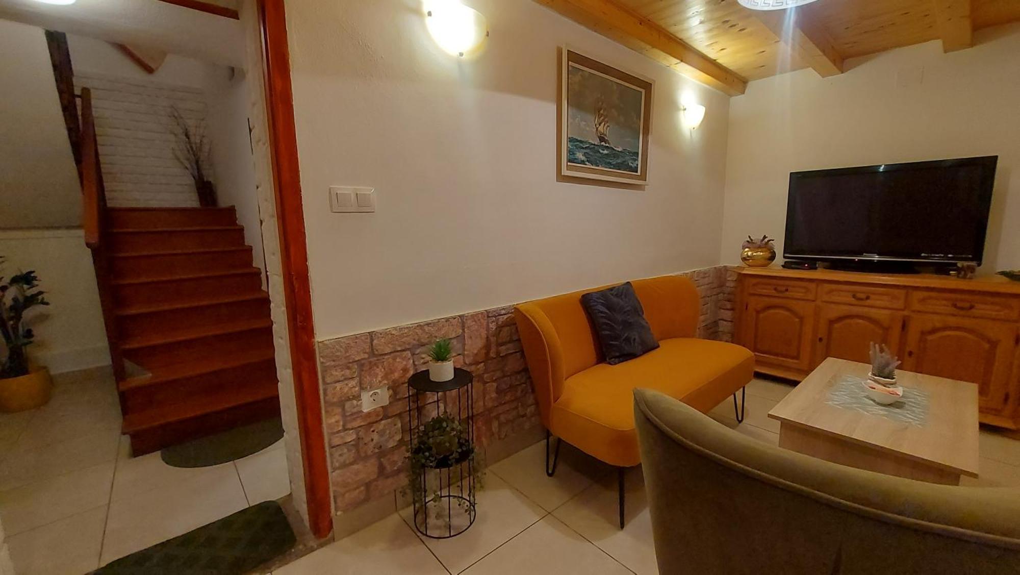 Holiday House Letizia Премантура Екстер'єр фото